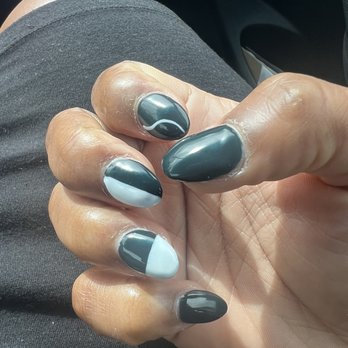 La Vogue Nails & Lash - Lone Tree - Not at all what I wanted. And my cuticles were entirely untouched during their "luxury spa" manicure. - Nail Salons Near Me - Lone Tree, Colorado