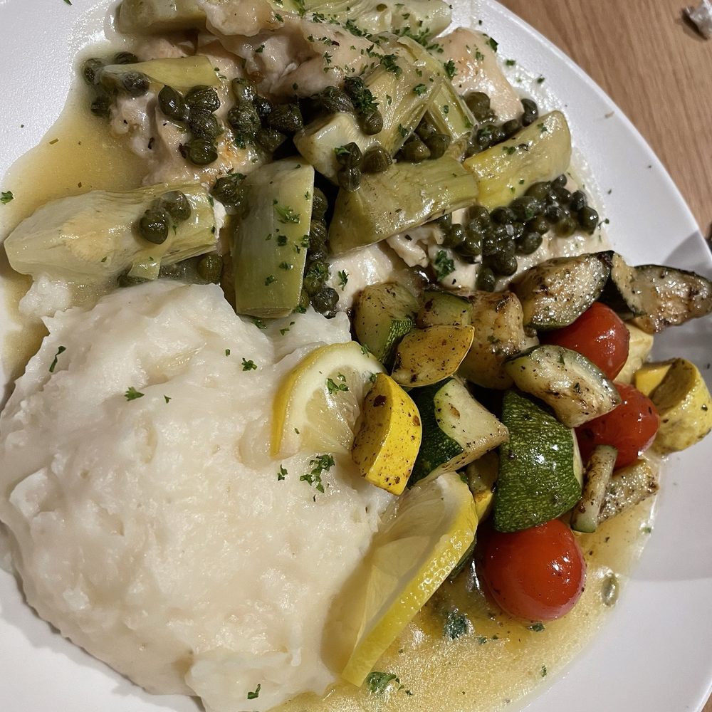 Roma Table - Lemon Chicken Scallopini - Italian Near Me - Sevierville, Tennessee Roma Table - Lemon Chicken Scallopini - Italian Near Me - Sevierville, Tennessee