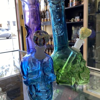 The Yellow Smoke Shop - Head Shops Near Me - Redondo Beach, California The Yellow Smoke Shop - Head Shops Near Me - Redondo Beach, California