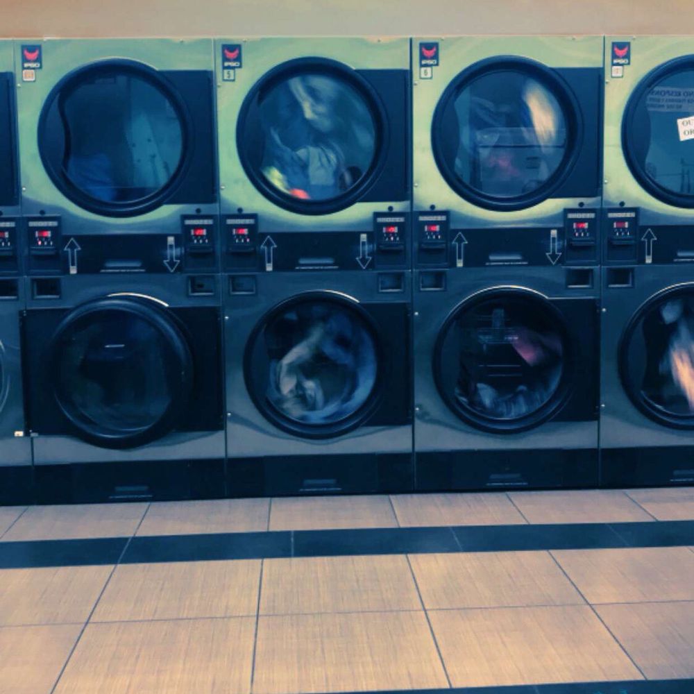 Vineyard Laundry - Laundromat Near Me - Oxnard, California