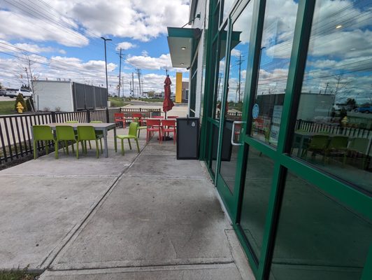 Krispy Kreme by null