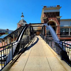 Annapolis Town Center - View from the parking garage second floor of the footbridge to the town center.