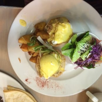 Lady Marmalade - Fried Chicken Bennies! Yum! - Breakfast & Brunch Near Me - Toronto, Ontario Lady Marmalade - Fried Chicken Bennies! Yum! - Breakfast & Brunch Near Me - Toronto, Ontario