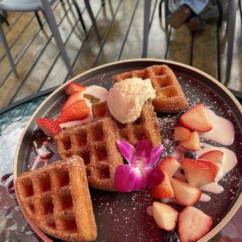 Eggy’s Neighborhood Kitchen - Churro waffle - Breakfast & Brunch Near Me - Berkeley, California Eggy’s Neighborhood Kitchen - Churro waffle - Breakfast & Brunch Near Me - Berkeley, California