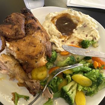 Urban Kitchen & Deli - Roasted Chicken entree - Breakfast & Brunch Near Me - Cleveland, Ohio Urban Kitchen & Deli - Roasted Chicken entree - Breakfast & Brunch Near Me - Cleveland, Ohio