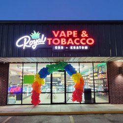 Royal’s Vape & Tobacco