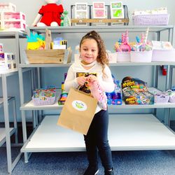 Sweet Pea Children's Resale Boutique - Happy Little Sweet Pea Customer
