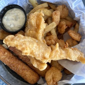 Joe's Crab Shack - Captain's Catch - Seafood Near Me - Oceanside, California Joe's Crab Shack - Captain's Catch - Seafood Near Me - Oceanside, California