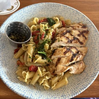 Bar Riva - Grilled Chicken pasta - Pubs Near Me - Lake Buena Vista, Florida
