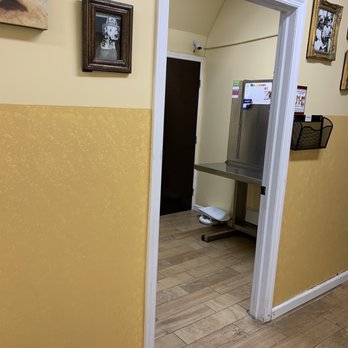 Queens Animal Hospital - Veterinarians Near Me - Queens, New York