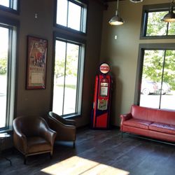 Rotunda's Collision Center