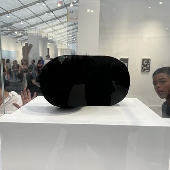 Frieze Los Angeles - Festivals Near Me - Santa Monica, California Frieze Los Angeles - Festivals Near Me - Santa Monica, California