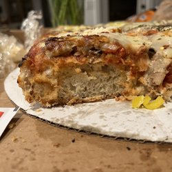 Salvatore's Pizza and Pasta - Pizza