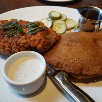 Yard House - Nashville chicken - New American Near Me - Austin, Texas
