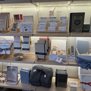 The Gift Bar - Display shelves - Gift Shops Near Me - Colleyville, Texas