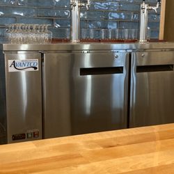 Smash Juice Bar & Eatery - Kombucha bar