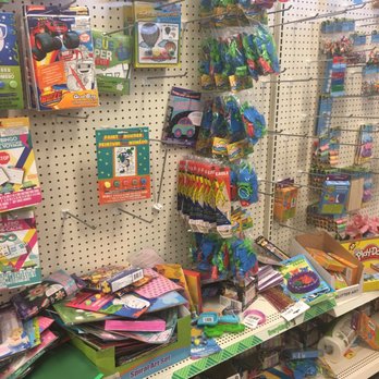 Dollar Tree - What a mess..... - Discount Store Near Me - North Charleston, South Carolina