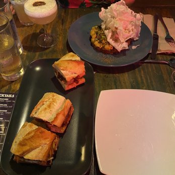 Jungle Bird - Tuna tartare and pork belly sliders - Cocktail Bars Near Me - San Juan, Puerto Rico