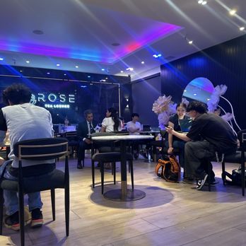 Rose Tea Lounge - Lounge area indoor - Bubble Tea Near Me - San Jose, California Rose Tea Lounge - Lounge area indoor - Bubble Tea Near Me - San Jose, California