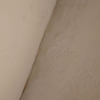 Mount Ridge Apartments - Mold on ceiling - Apartments Near Me - Baltimore, Maryland Mount Ridge Apartments - Mold on ceiling - Apartments Near Me - Baltimore, Maryland