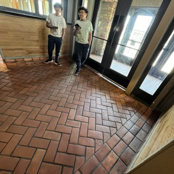 Chili's - They removed the seats in the waiting area. - American Near Me - Santa Clarita, California Chili's - They removed the seats in the waiting area. - American Near Me - Santa Clarita, California