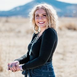 Kailyn Robnett - Roots Real Estate Team