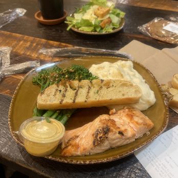 Urban Plates - Grilled Sustainable Salmon - Salad Near Me - Pasadena, California Urban Plates - Grilled Sustainable Salmon - Salad Near Me - Pasadena, California