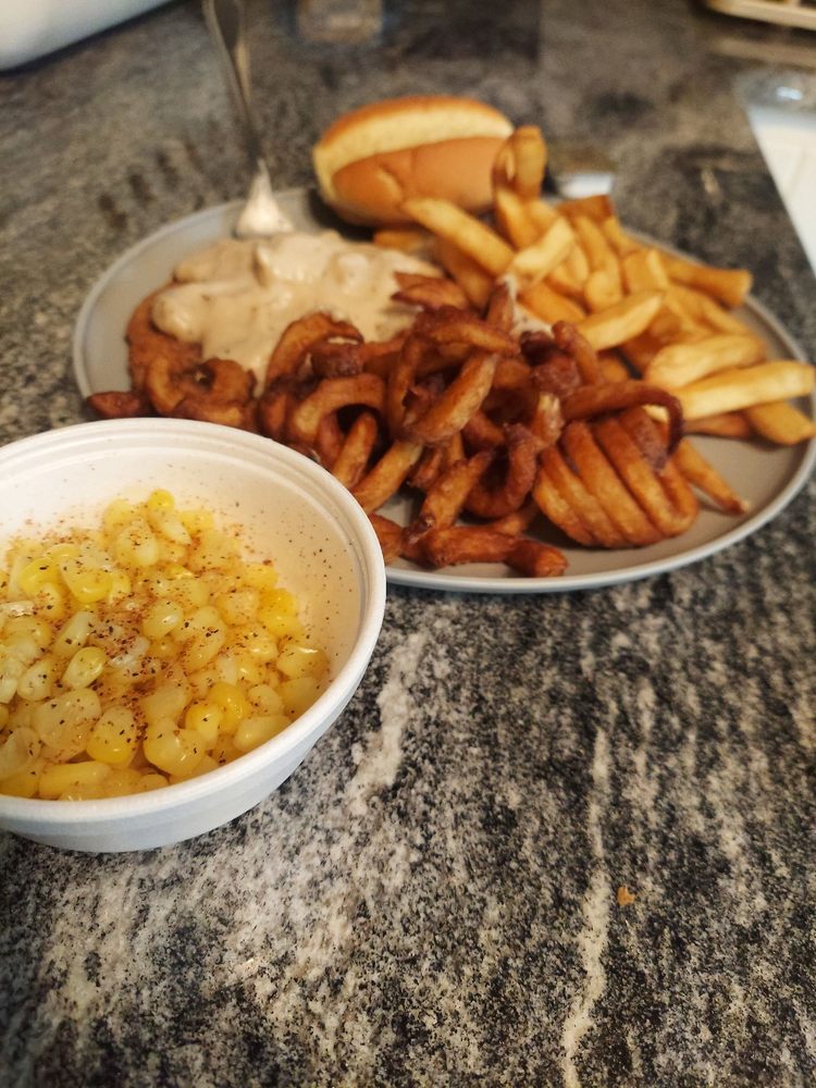 DUTCH PANTRY FAMILY RESTAURANT 93 Photos & 96 Reviews 2044 Rich Hwy