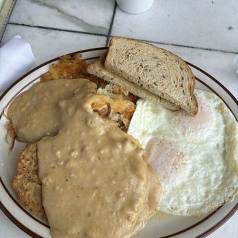 Dierk's Parkside Cafe - Chicken fried steak - Breakfast & Brunch Near Me - Santa Rosa, California