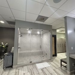 The Spa at Cable Mountain Lodge - Steam room, sitting area, lockers and vanity area.