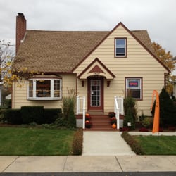 Grove’s Brittle Works - This is Grove's candy cottage store front. Located on Chocolate Ave in Hershey, PA.