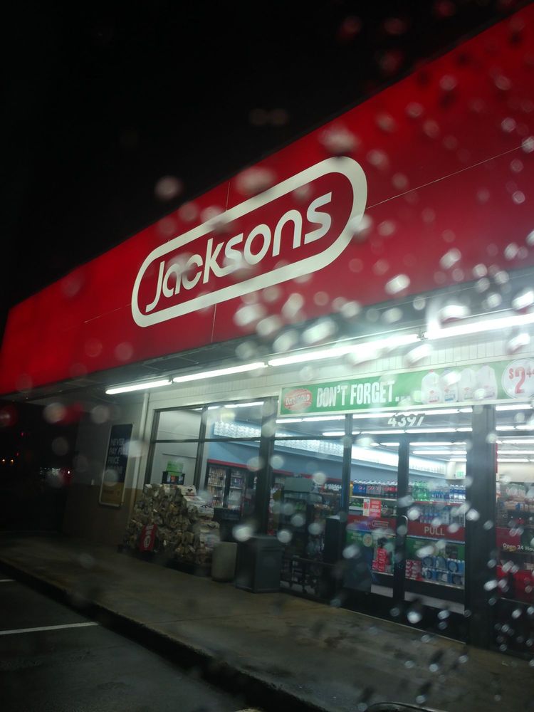 Jacksons Food Stores Logo