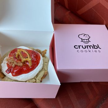Crumbl - Henderson - Strawberry Pretzel Pie - Bakeries Near Me - Henderson, Nevada