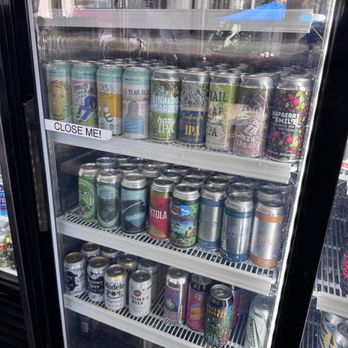 BrewTopia - Beer Gardens Near Me - Capitola, California