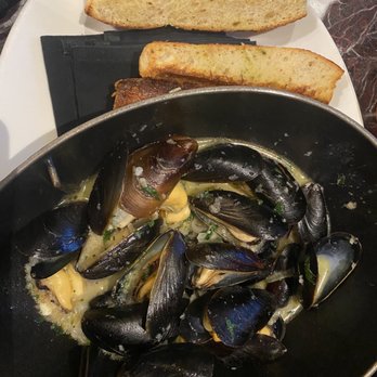 Bistro Boudin - Mussels Marniere - Bakeries Near Me - San Francisco, California