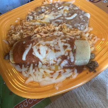 Santa Fe Resturant And Bar - Kids plate - Mexican Near Me - Dyer, Indiana Santa Fe Resturant And Bar - Kids plate - Mexican Near Me - Dyer, Indiana
