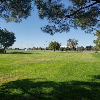 Hall Memorial Park - Skate Parks Near Me - Dixon, California