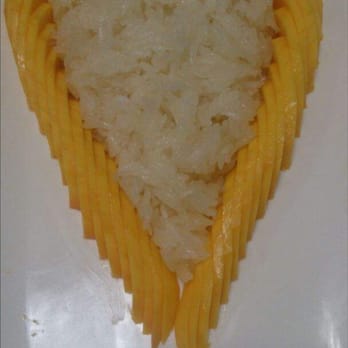 Suthathip Thai Restaurant - Sweet mango and sticky rice - Thai Near Me - Anaheim, California