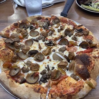 Diversion Pizza - Delicious pizza - Pizza Near Me - Maurepas, Louisiana Diversion Pizza - Delicious pizza - Pizza Near Me - Maurepas, Louisiana