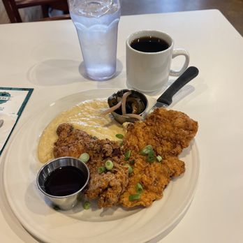 Phoebe's Diner - Fried chicken and goat cheese grits with maple hot sauce and pickled chiles. - Diners Near Me - Austin, Texas