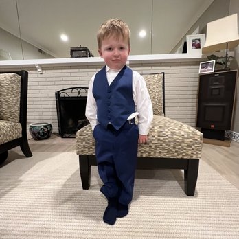 Friar Tux - Frumpy I'll fitting suit - Men's Clothing Near Me - Costa Mesa, California