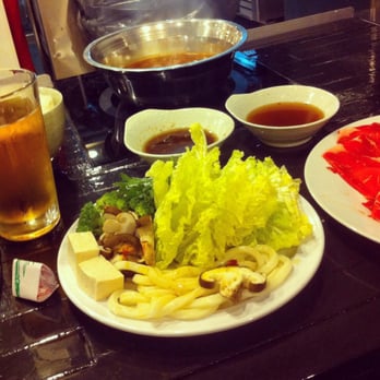 Rolling Boil - Regular size ribeye with schezuan broth with citrus and sha cha sauces YUM! - Hot Pot Near Me - Anaheim, California Rolling Boil - Regular size ribeye with schezuan broth with citrus and sha cha sauces YUM! - Hot Pot Near Me - Anaheim, California