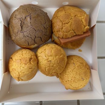 Pineapple King Bakery - San Francisco - Bakeries Near Me - San Francisco, California Pineapple King Bakery - San Francisco - Bakeries Near Me - San Francisco, California