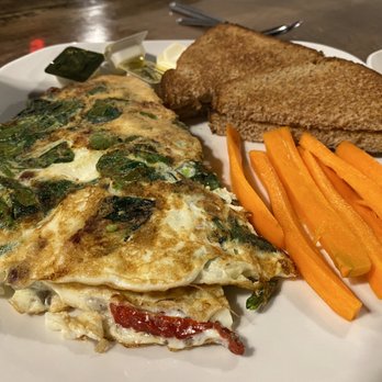Penelope's diner - Pack with asparagus and spinach this egg white omelette was delicious - Breakfast & Brunch Near Me - Delray Beach, Florida