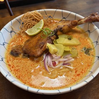 Praaw Thai - Kao soi - Thai Near Me - Berkeley, California