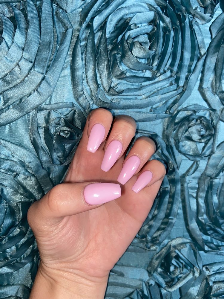 LZ NAILS Updated May 2024 12 Photos & 23 Reviews 540 W North St