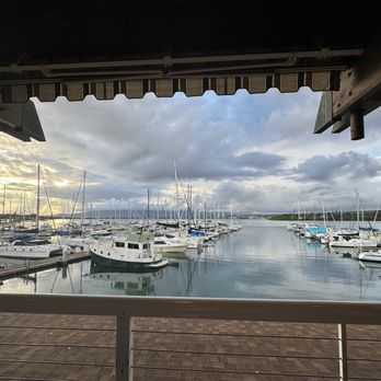 Restaurant 604 - Breakfast & Brunch Near Me - Honolulu, Hawaii Restaurant 604 - Breakfast & Brunch Near Me - Honolulu, Hawaii