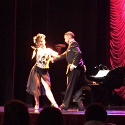 Piazzolla Tango - Tango dancers