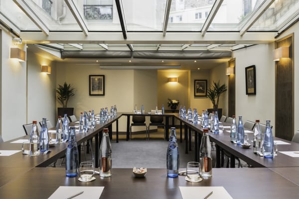 La Bourdonnais by null