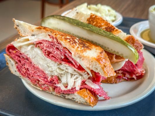 Shapiro's Delicatessen by null